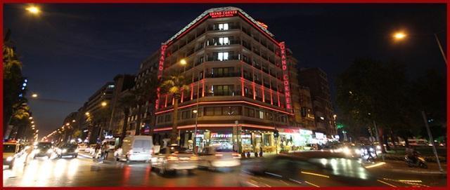 Grand Corner Boutique איזמיר